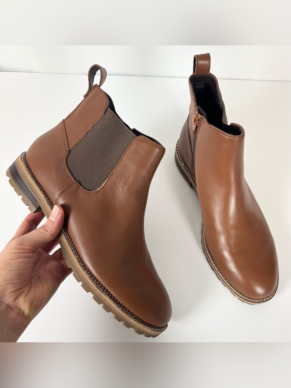 Lands’ End Brown Leather Pull on Chelsea Boots